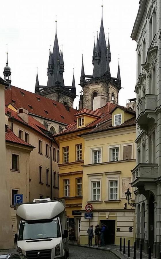 In Heart Of Prague - 2Br 2Ba Elegant Downtown Apt エクステリア 写真