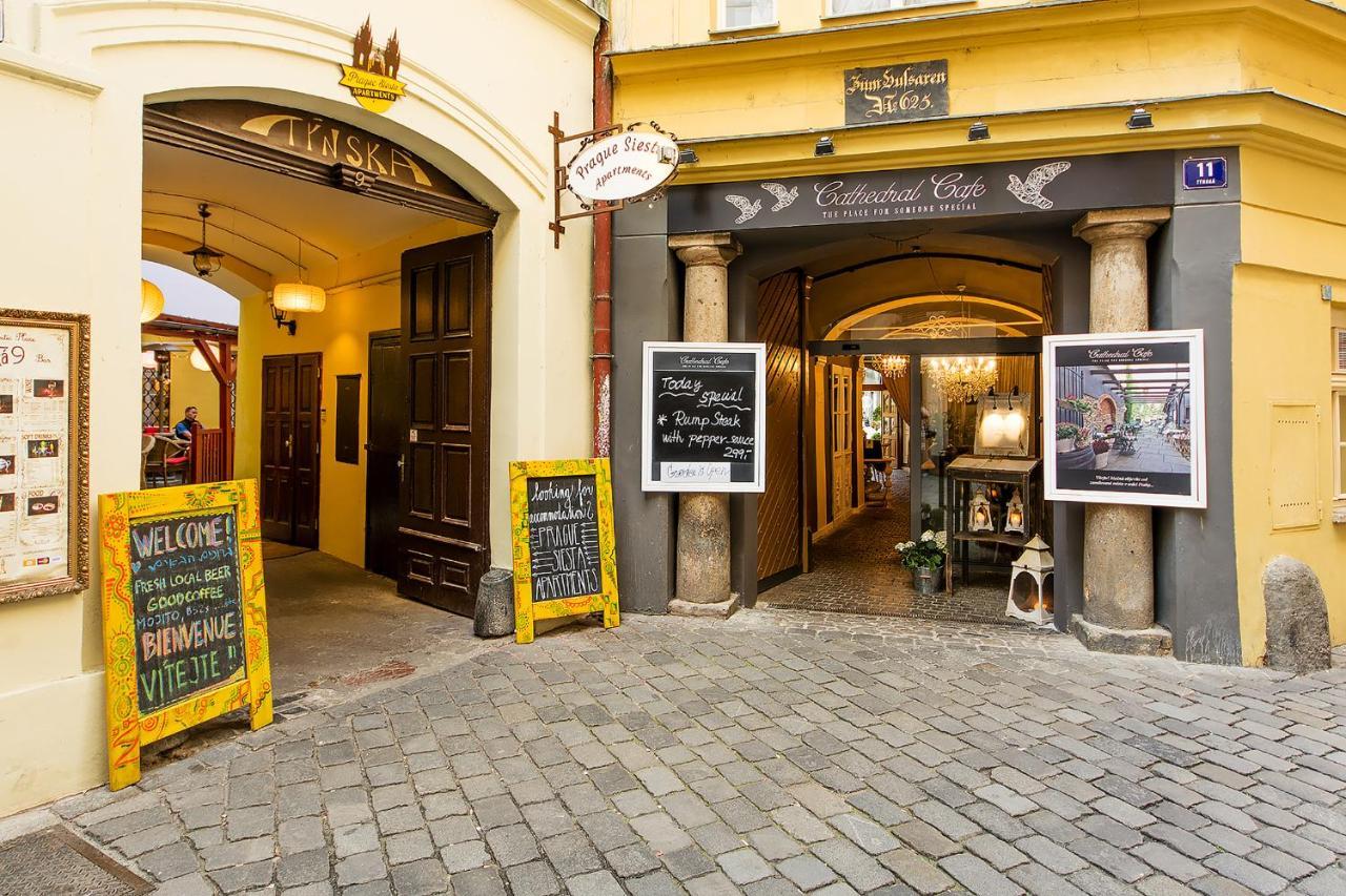 In Heart Of Prague - 2Br 2Ba Elegant Downtown Apt エクステリア 写真